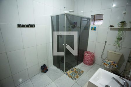 Casa à venda com 134m², 8 quartos e 2 vagas Casa à venda com 134m², 8 quartos e 2 vagasBanheiro