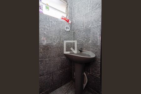 Apartamento para alugar com 60m², 2 quartos e sem vagaBanheiro suíte