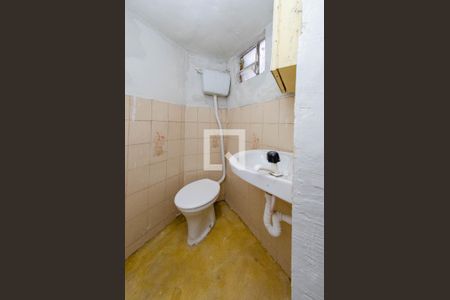 Apartamento para alugar com 60m², 2 quartos e sem vagaBanheiro de serviço