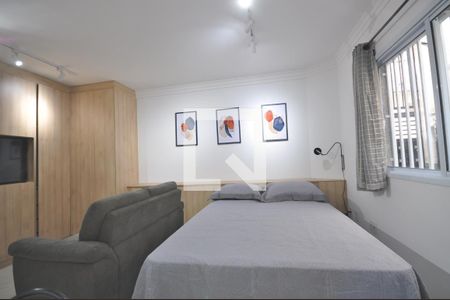 Sala/Quarto de apartamento para alugar com 1 quarto, 26m² em Vila Nivi, São Paulo