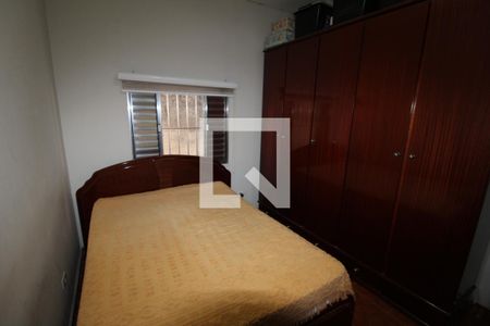 Quarto 2 de casa à venda com 2 quartos, 80m² em Vila Ester (zona Norte), São Paulo