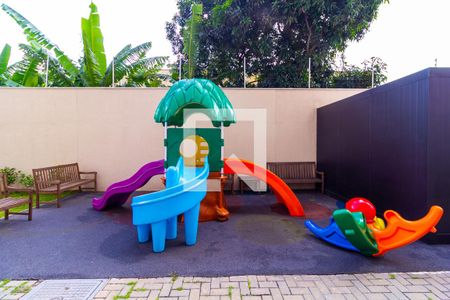 Apartamento à venda com 44m², 2 quartos e sem vaga Apartamento à venda com 44m², 2 quartos e sem vagaÁrea comum - Playground