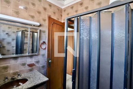 Casa à venda com 210m², 3 quartos e 4 vagas Casa à venda com 210m², 3 quartos e 4 vagasBanheiro