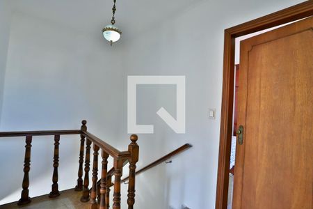 Casa à venda com 210m², 3 quartos e 4 vagas Casa à venda com 210m², 3 quartos e 4 vagasHall