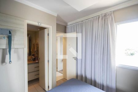 Suíte  de apartamento à venda com 3 quartos, 66m² em Parque Novo Mundo, São Paulo