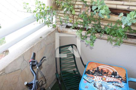 Apartamento para alugar com 48m², 2 quartos e 2 vagasVaranda