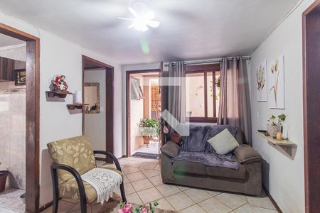 Sala de casa à venda com 2 quartos, 300m² em Medianeira, Porto Alegre