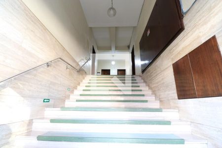 Apartamento para alugar com 110m², 2 quartos e sem vagaHall