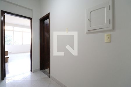 Apartamento para alugar com 110m², 2 quartos e sem vagaCorredor