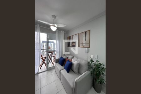 Sala de estar de apartamento para alugar com 1 quarto, 30m² em Jardim Caravelas, São Paulo