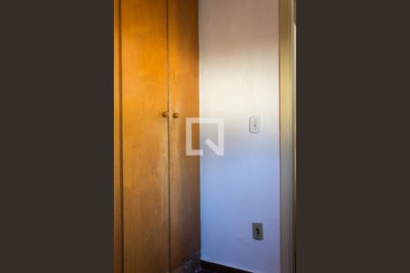 Apartamento para alugar com 131m², 4 quartos e 2 vagasQuarto de Serviço