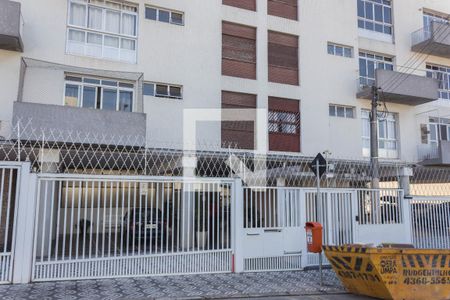 Apartamento para alugar com 131m², 4 quartos e 2 vagasFachada