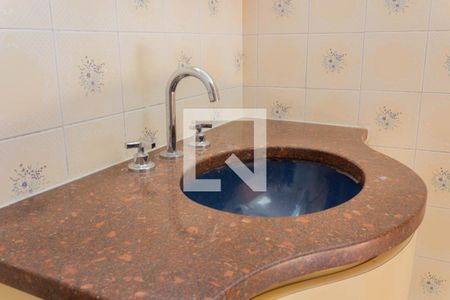 Apartamento para alugar com 131m², 4 quartos e 2 vagasBanheiro da Suíte 1