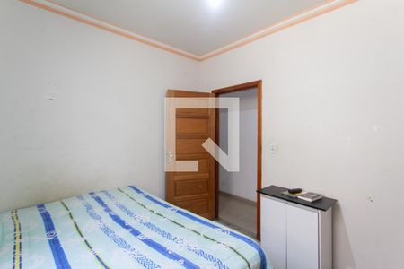 Casa à venda com 180m², 3 quartos e 3 vagas Casa à venda com 180m², 3 quartos e 3 vagasQuarto 2 - Casa 1