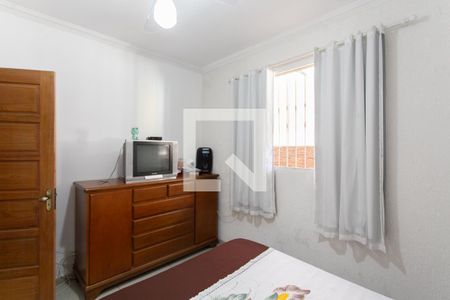 Casa à venda com 180m², 3 quartos e 3 vagas Casa à venda com 180m², 3 quartos e 3 vagasQuarto 3 - Casa 1