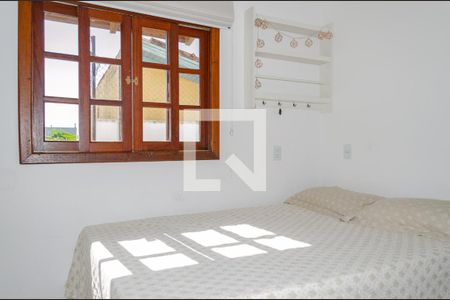 Casa para alugar com 200m², 5 quartos e 3 vagasQuarto 04 (2º Piso)