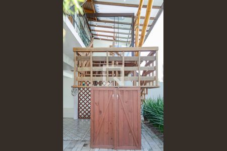 Casa para alugar com 200m², 5 quartos e 3 vagasAcesso 2º Andar