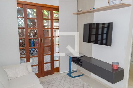 Sala (1º Piso) de casa para alugar com 5 quartos, 200m² em Santinho, Florianópolis