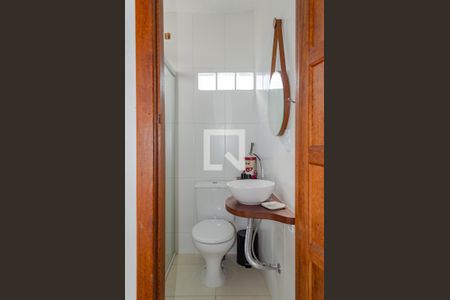 Casa para alugar com 200m², 5 quartos e 3 vagasBanheiro 02 (2º Piso)