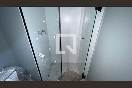 Studio à venda com 28m², 1 quarto e sem vaga Studio à venda com 28m², 1 quarto e sem vagaBanheiro