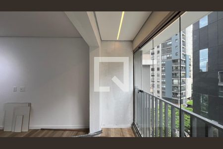 Sacada de kitnet/studio à venda com 1 quarto, 28m² em Sumarezinho, São Paulo