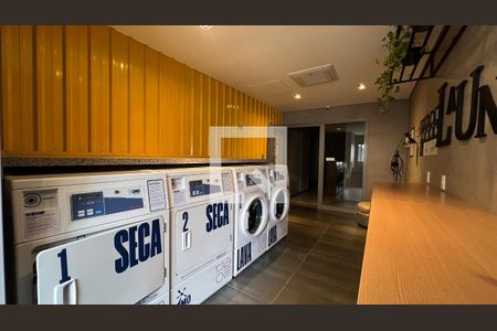 Studio à venda com 28m², 1 quarto e sem vaga Studio à venda com 28m², 1 quarto e sem vagaLavanderia