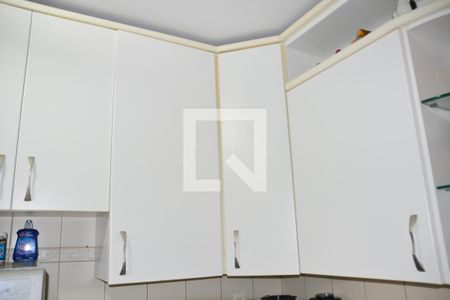 Casa à venda com 161m², 3 quartos e 4 vagasCozinha 