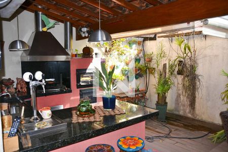 Casa à venda com 161m², 3 quartos e 4 vagasÁrea externa 