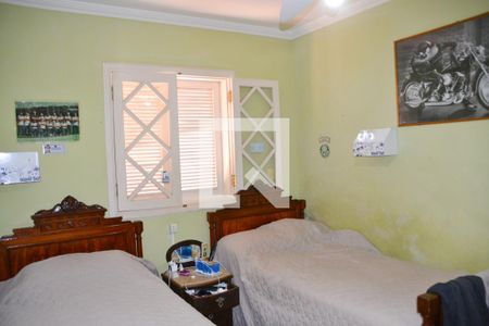 Casa à venda com 161m², 3 quartos e 4 vagasQuarto 