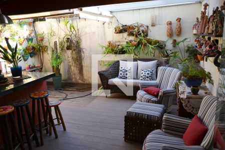 Casa à venda com 161m², 3 quartos e 4 vagasÁrea externa 