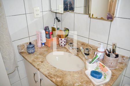 Casa à venda com 161m², 3 quartos e 4 vagasBanheiro