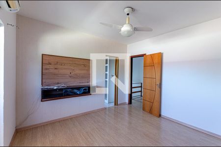 Casa à venda com 165m², 3 quartos e 2 vagasSuite 