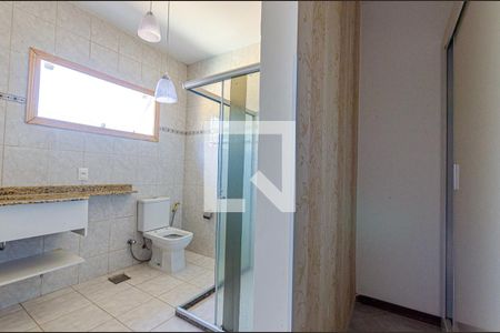 Banheiro da Suíte 1 de casa à venda com 3 quartos, 165m² em Serra Grande, Niterói