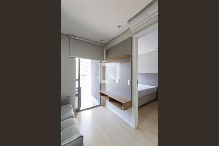 Studio para alugar com 27m², 1 quarto e sem vaga Studio para alugar com 27m², 1 quarto e sem vagaDetalhe Sala