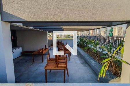 Apartamento para alugar com 34m², 2 quartos e 1 vaga Apartamento para alugar com 34m², 2 quartos e 1 vagaÁrea comum - Churrasqueira