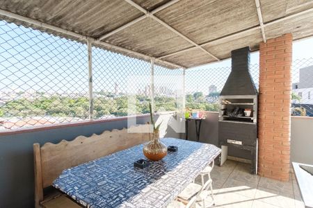 Casa à venda com 360m², 3 quartos e 6 vagasQuintal