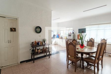 Casa à venda com 360m², 3 quartos e 6 vagasCopa