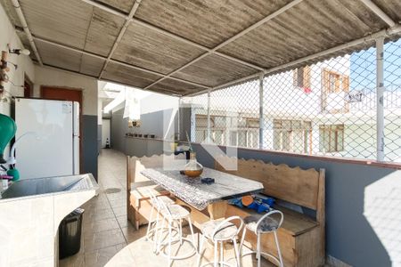 Casa à venda com 360m², 3 quartos e 6 vagasQuintal