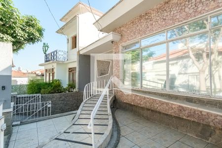 Casa à venda com 360m², 3 quartos e 6 vagasFachada