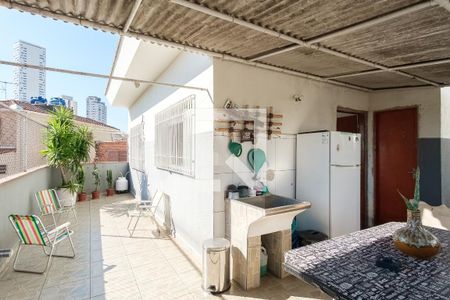 Casa à venda com 360m², 3 quartos e 6 vagasQuintal