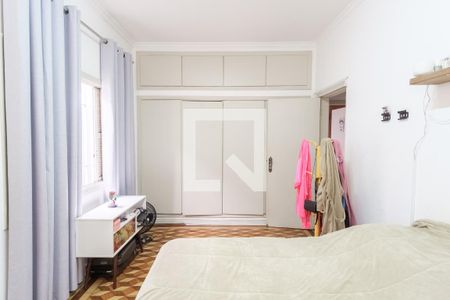 Casa à venda com 360m², 3 quartos e 6 vagasBanheiro da Suíte 1