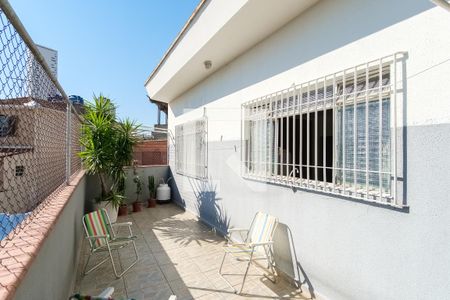 Casa à venda com 360m², 3 quartos e 6 vagasQuintal