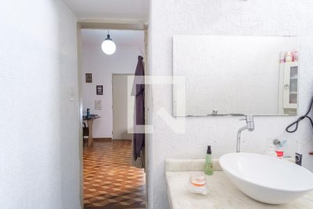 Casa à venda com 360m², 3 quartos e 6 vagasBanheiro da Suíte 2