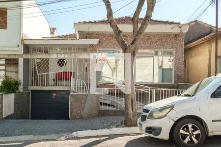 Casa à venda com 360m², 3 quartos e 6 vagasFachada