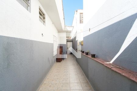 Casa à venda com 360m², 3 quartos e 6 vagasQuintal