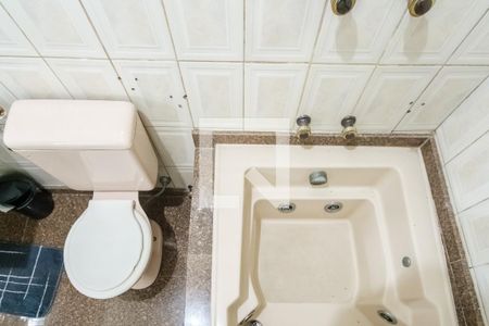 Casa à venda com 360m², 3 quartos e 6 vagasEdícula Banheiro