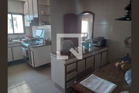 Apartamento à venda com 4 quartos, 240m² em Jardim da Saúde, São Paulo