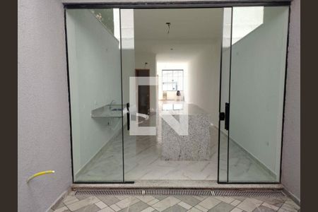 Casa à venda com 125m², 3 quartos e 2 vagas