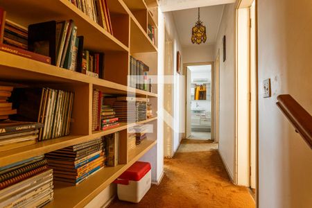 Apartamento à venda com 254m², 3 quartos e 2 vagasCorredor