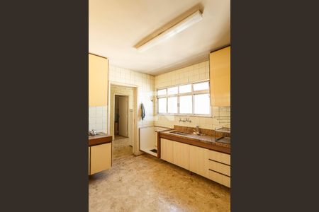 Cozinha de apartamento à venda com 3 quartos, 254m² em Vila Olímpia, São Paulo